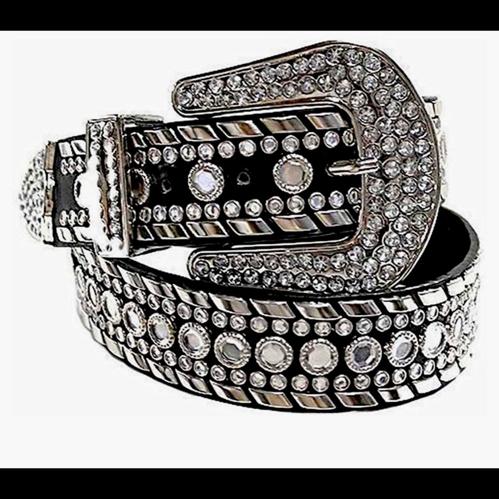 Luxury Divas Rhinestone Studded Western Belt